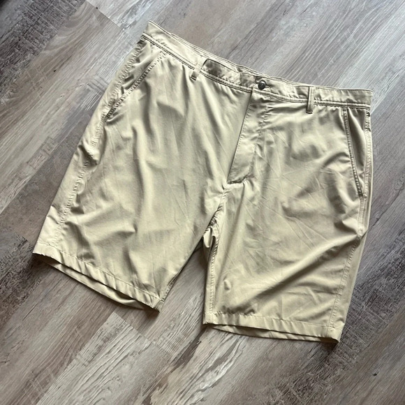 FootJoy Other - Mens FootJoy golf shorts size 38 waist